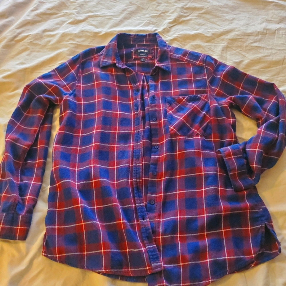Women's plaid long sleeve boyfriend button up